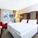 إن إتش سيتي 4* بودابست