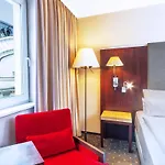 إن إتش سيتي 4* بودابست