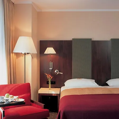 Nh シティ 4*
