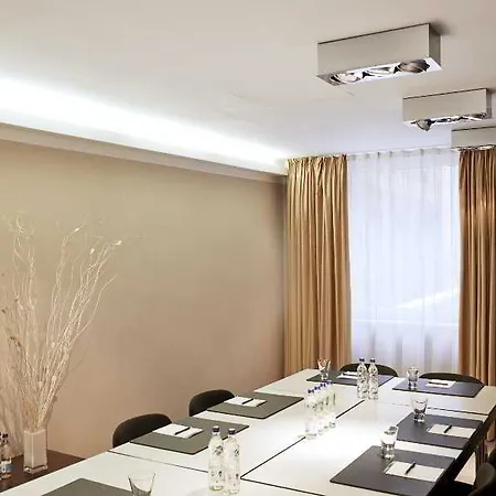 Nh Hotel Budapest