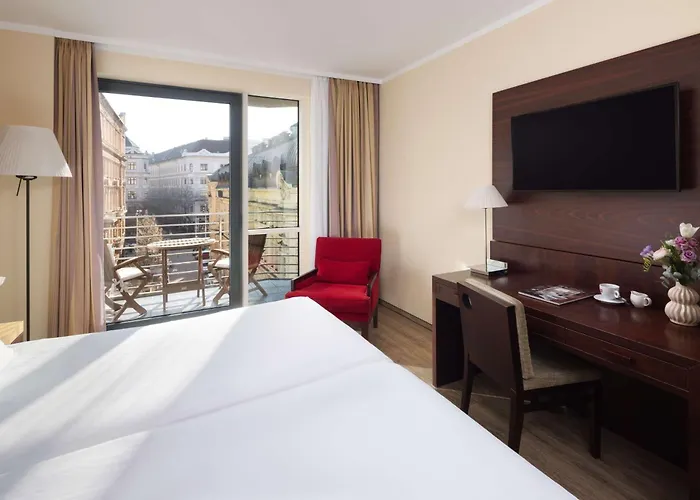 Nh布达佩斯市酒店 4*