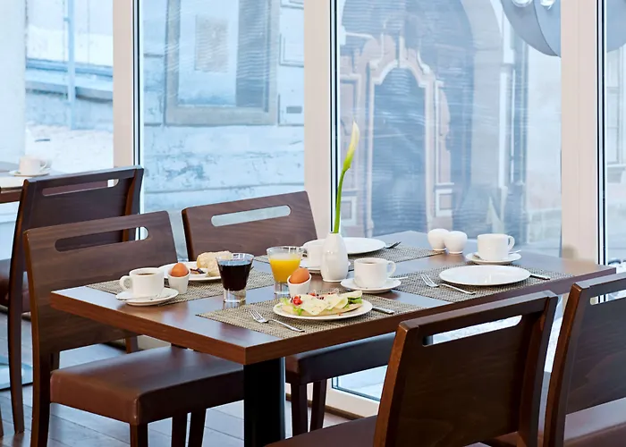 Nh布达佩斯市酒店 酒店 4*