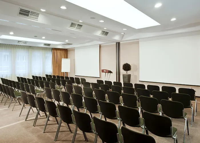 Nh布达佩斯市酒店